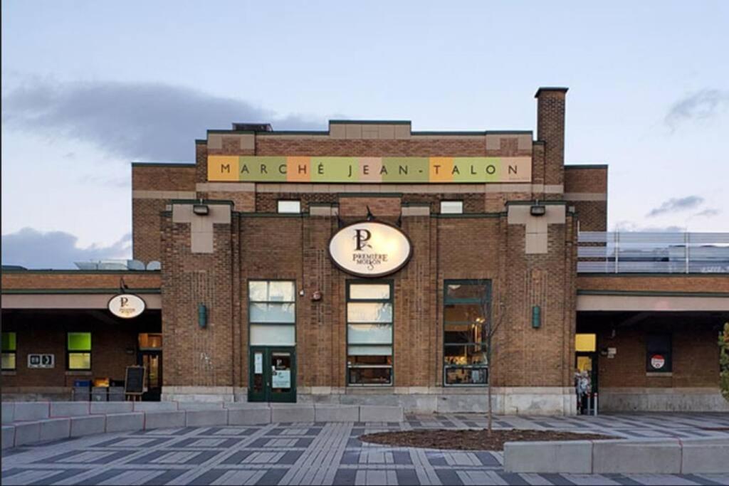 Stylish 2 Bedroom Haven By Jean Talon Market Montréal Exterior foto
