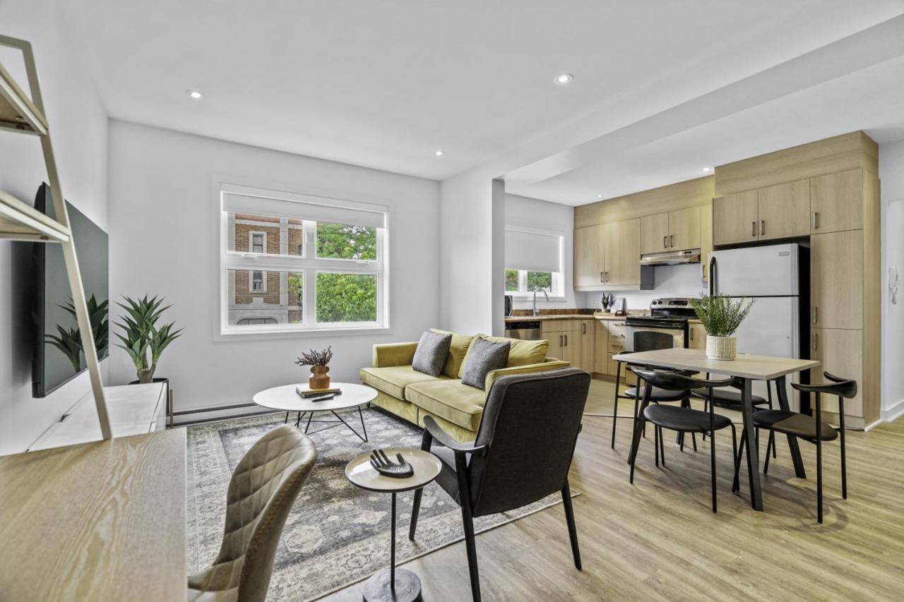 Stylish 2 Bedroom Haven By Jean Talon Market Montréal Exterior foto